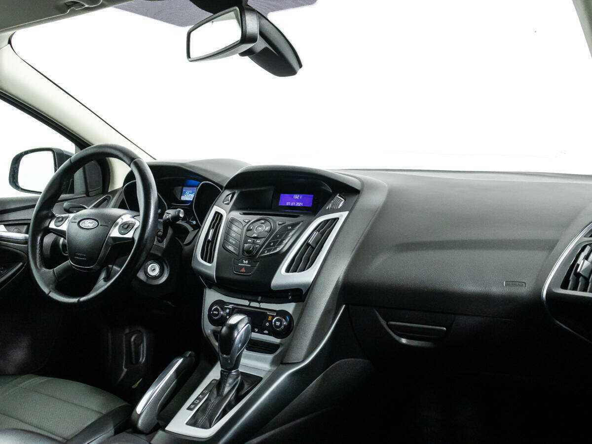 Ford Focus, 2012 Фото №9