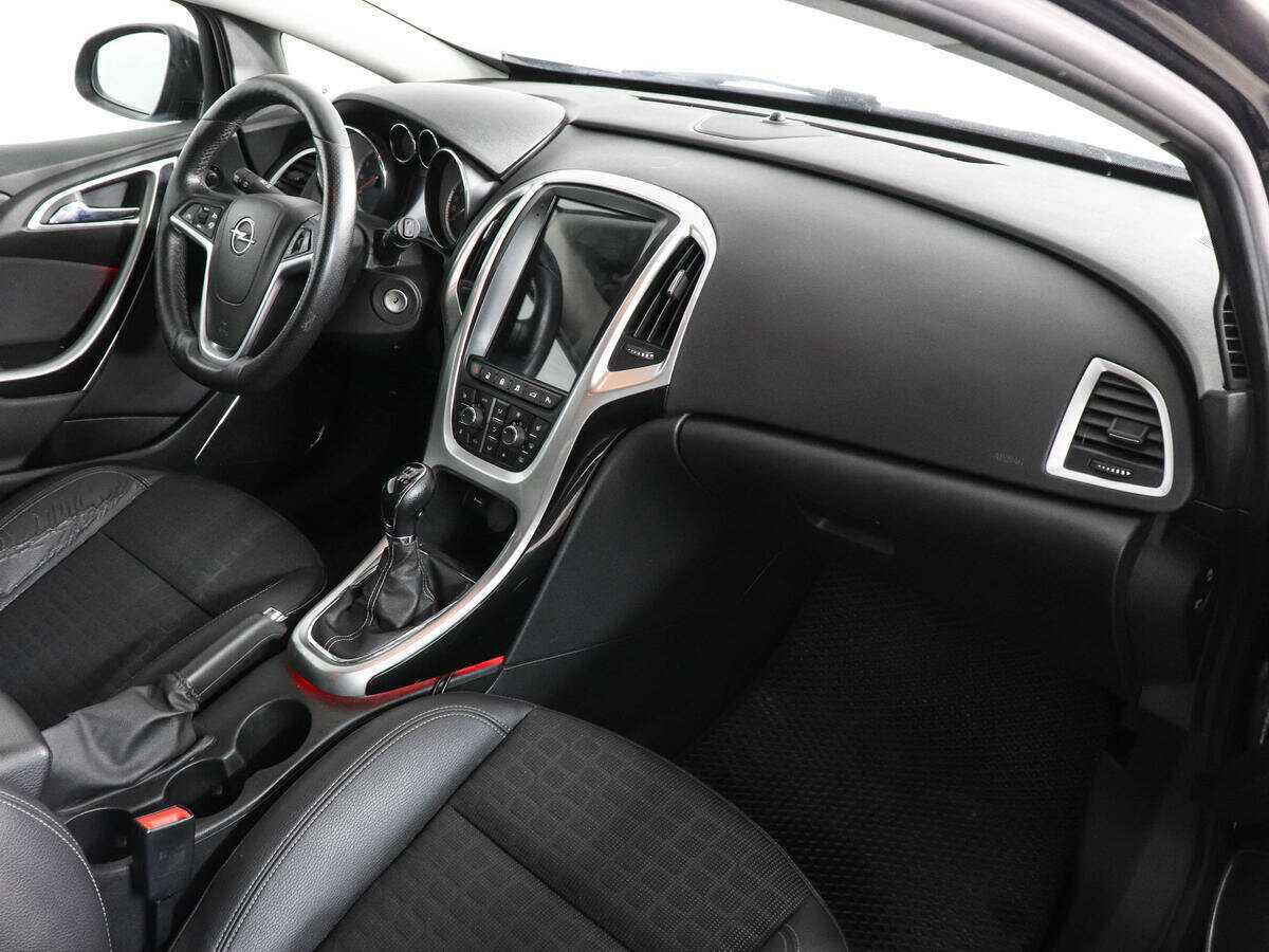 Opel Astra GTC, 2013 Фото №6