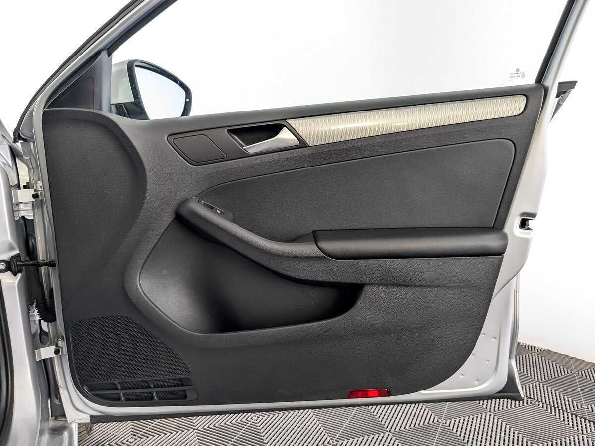 Volkswagen Jetta, 2016 Фото №24