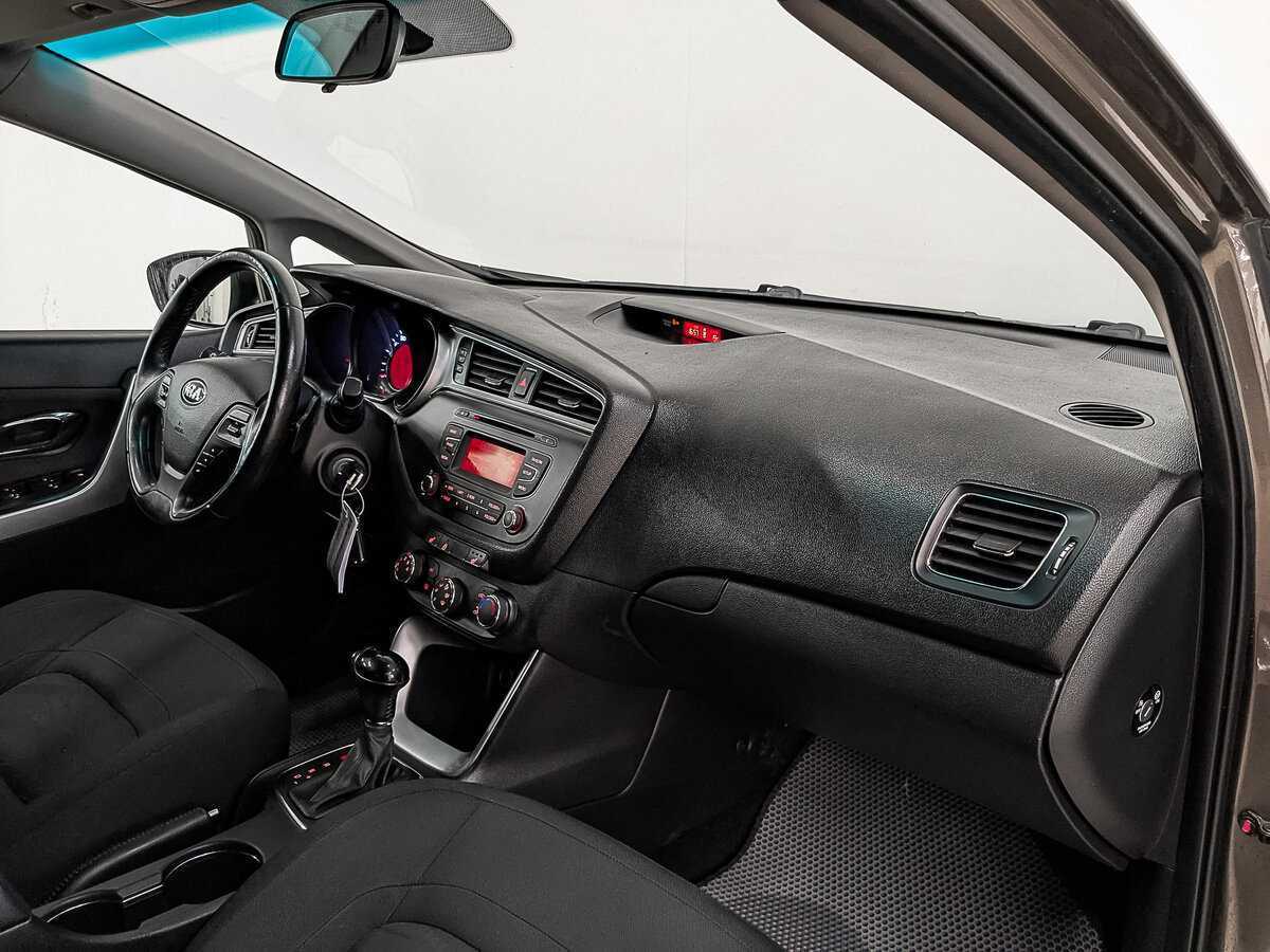 Kia Ceed, 2016 Фото №13
