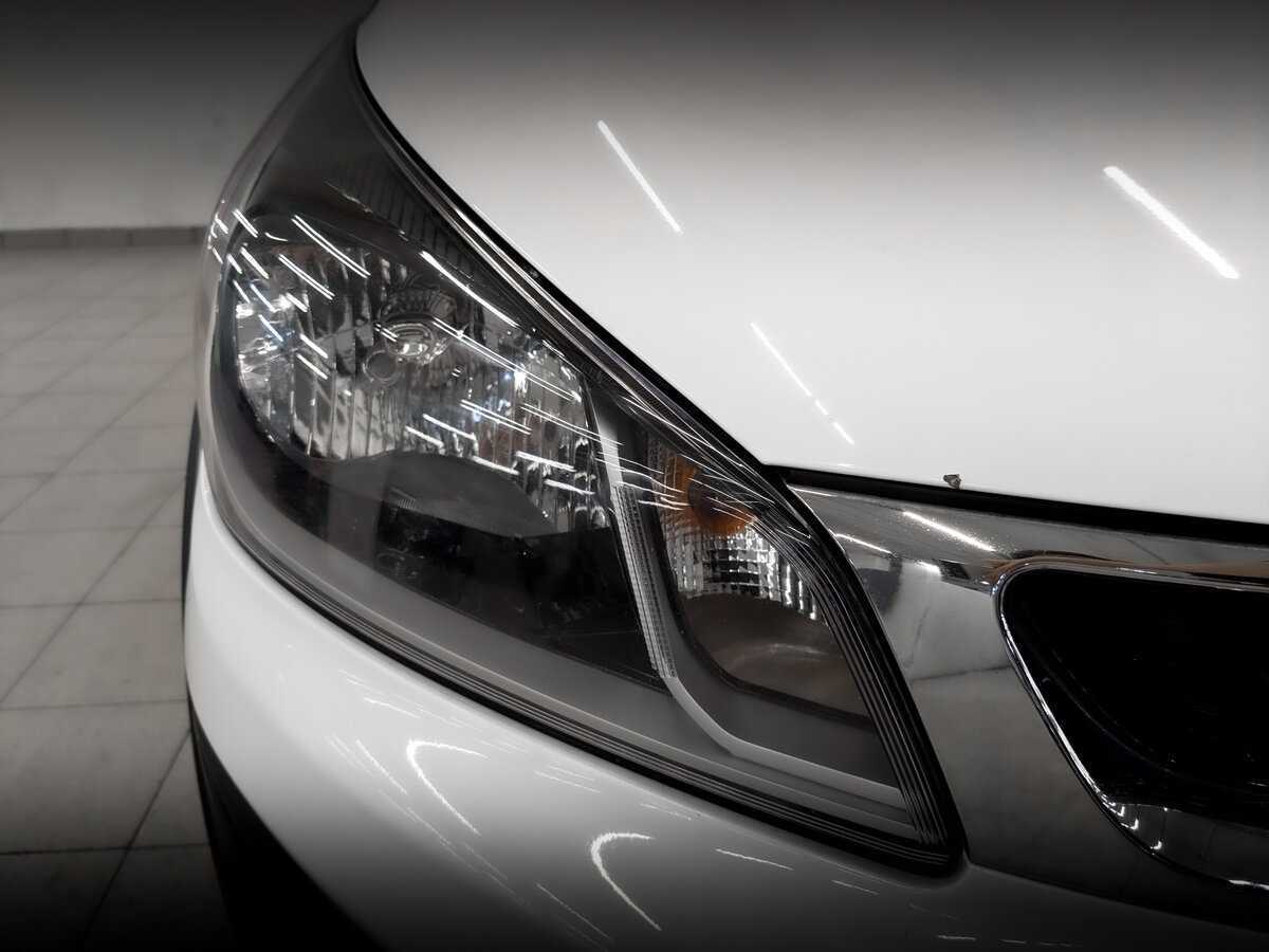 Kia Rio X-Line, 2019 Фото №17