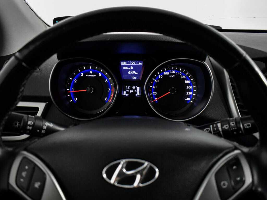 Hyundai i30, 2013 Фото №20