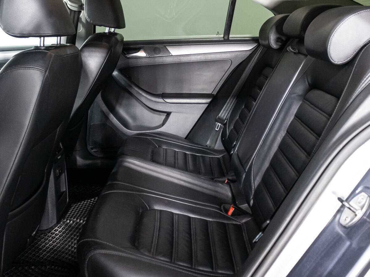 Volkswagen Jetta, 2012 Фото №10