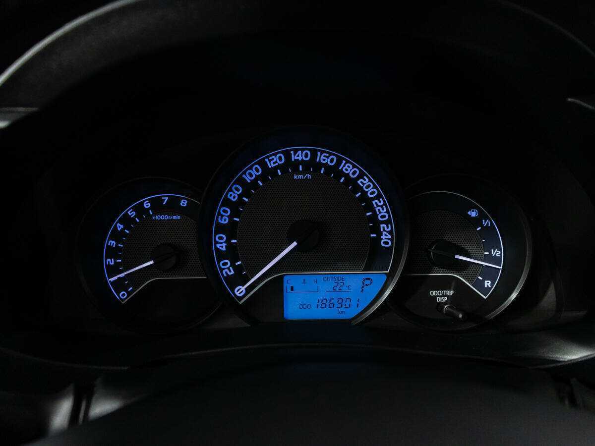 Toyota Corolla, 2013 Фото №12