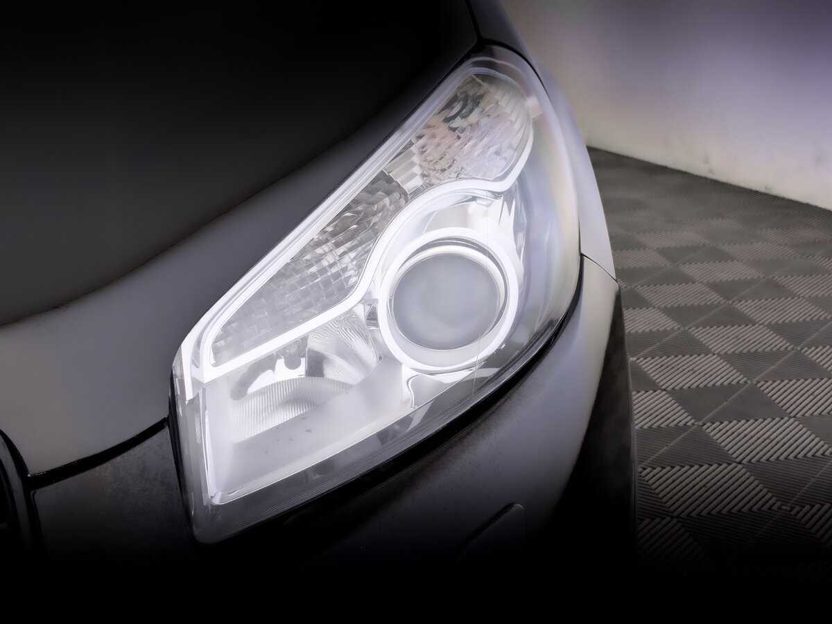 Nissan Qashqai, 2012 Фото №17