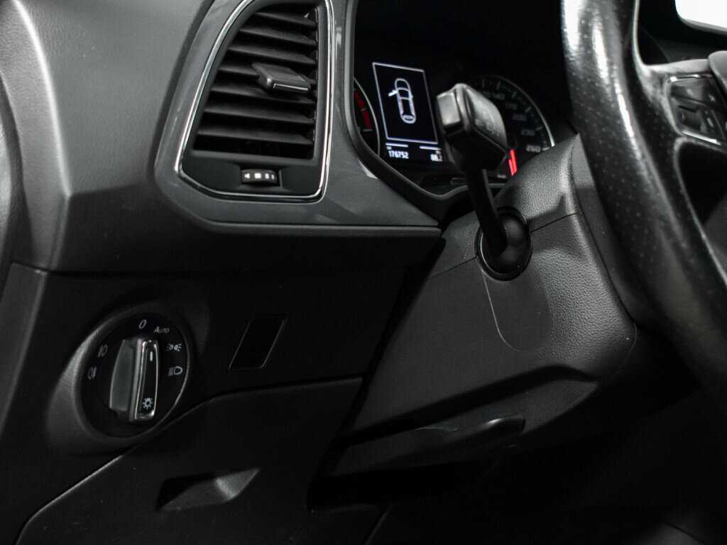 SEAT Leon, 2013 Фото №10