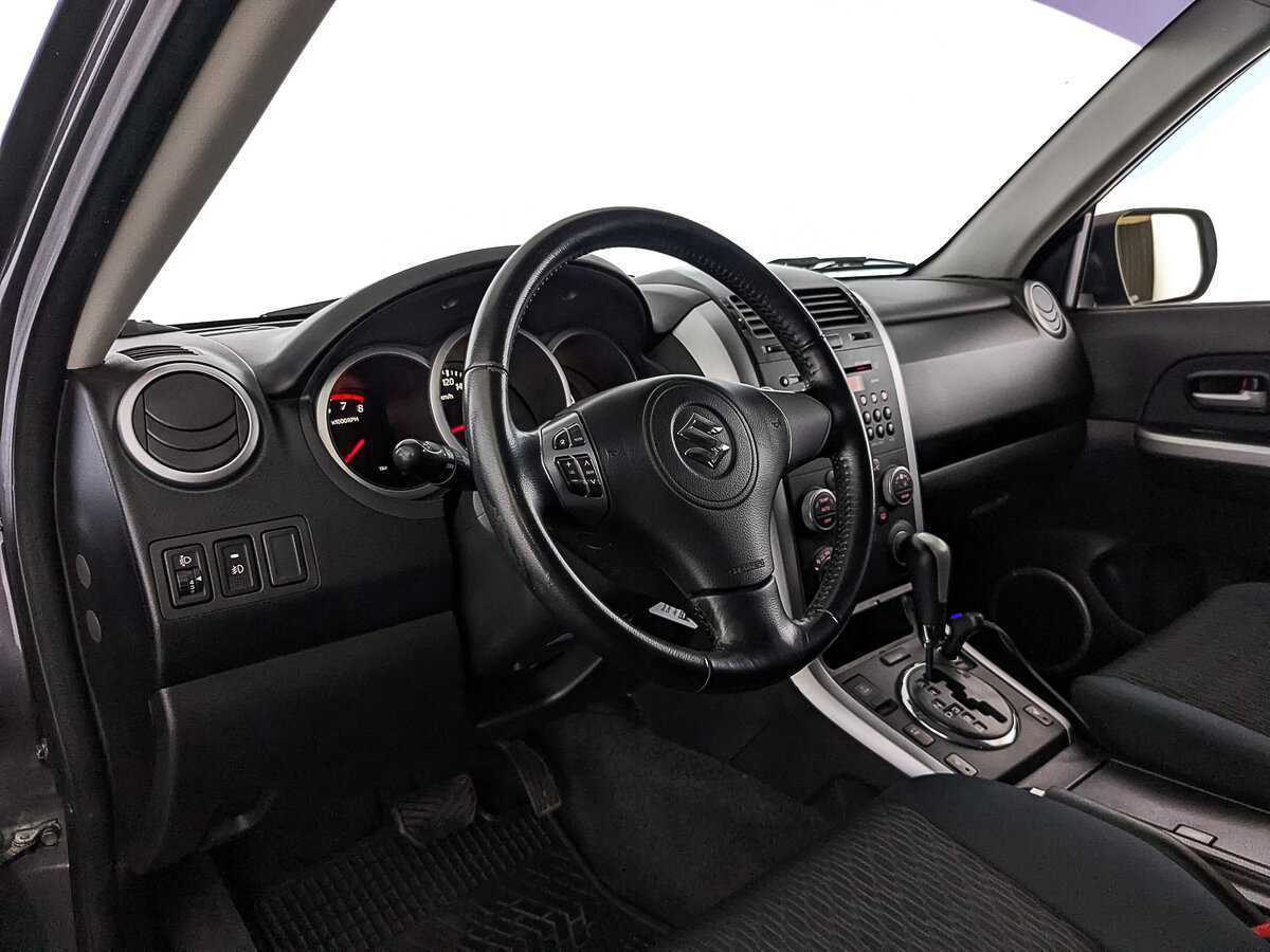 Suzuki Grand Vitara, 2013 Фото №15