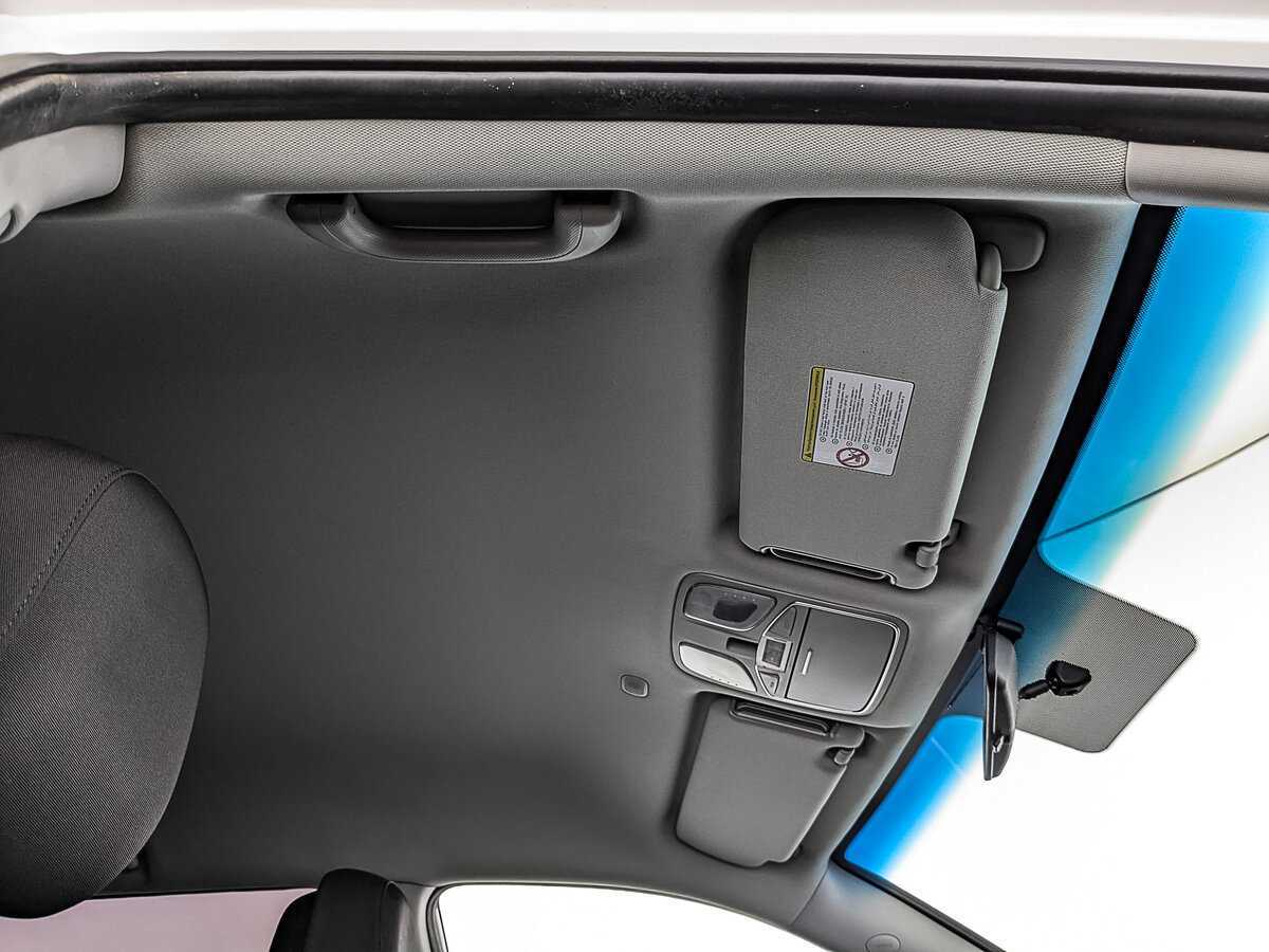 Kia Sorento, 2018 Фото №23