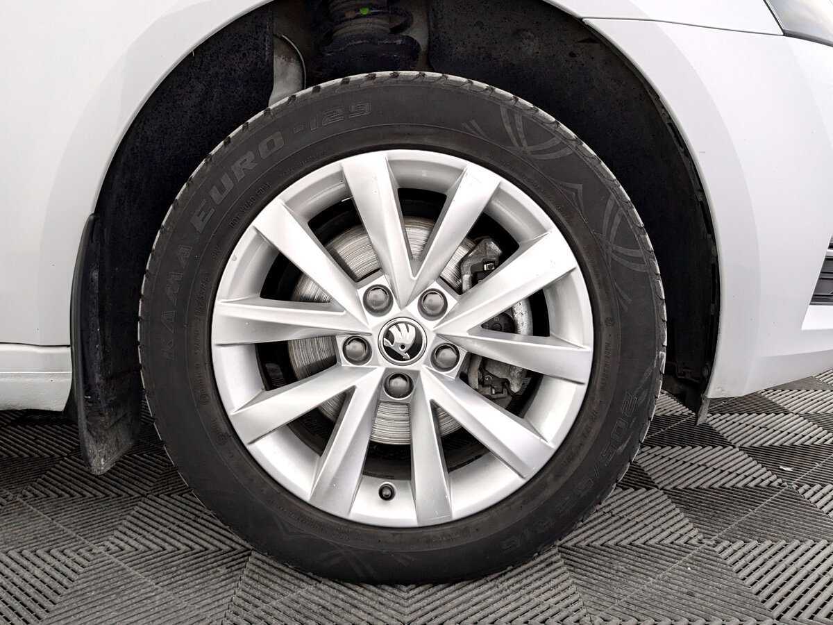 Skoda Octavia, 2019 Фото №17