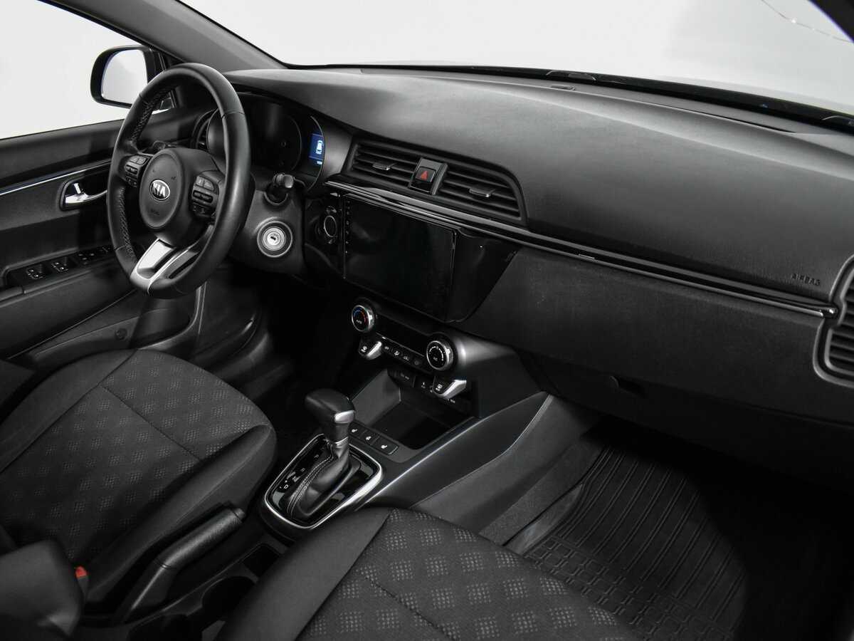 Kia Rio X-Line, 2020 Фото №12