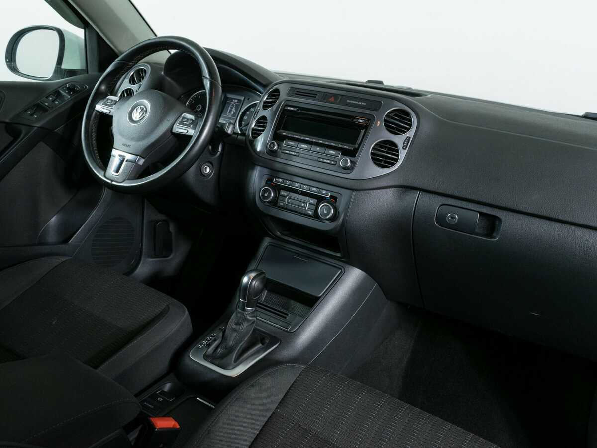Volkswagen Tiguan, 2015 Фото №8