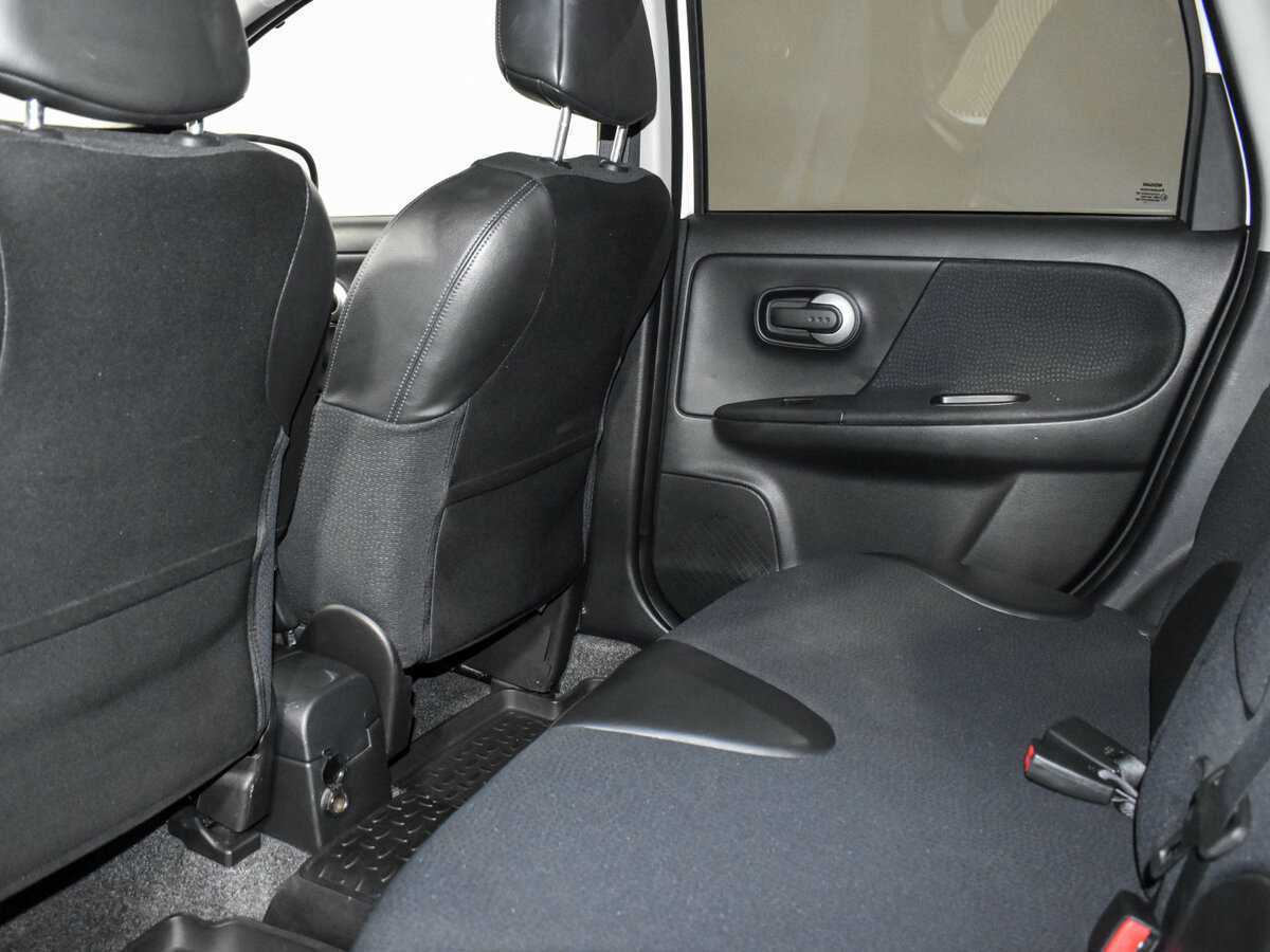 Nissan Note, 2013 Фото №12