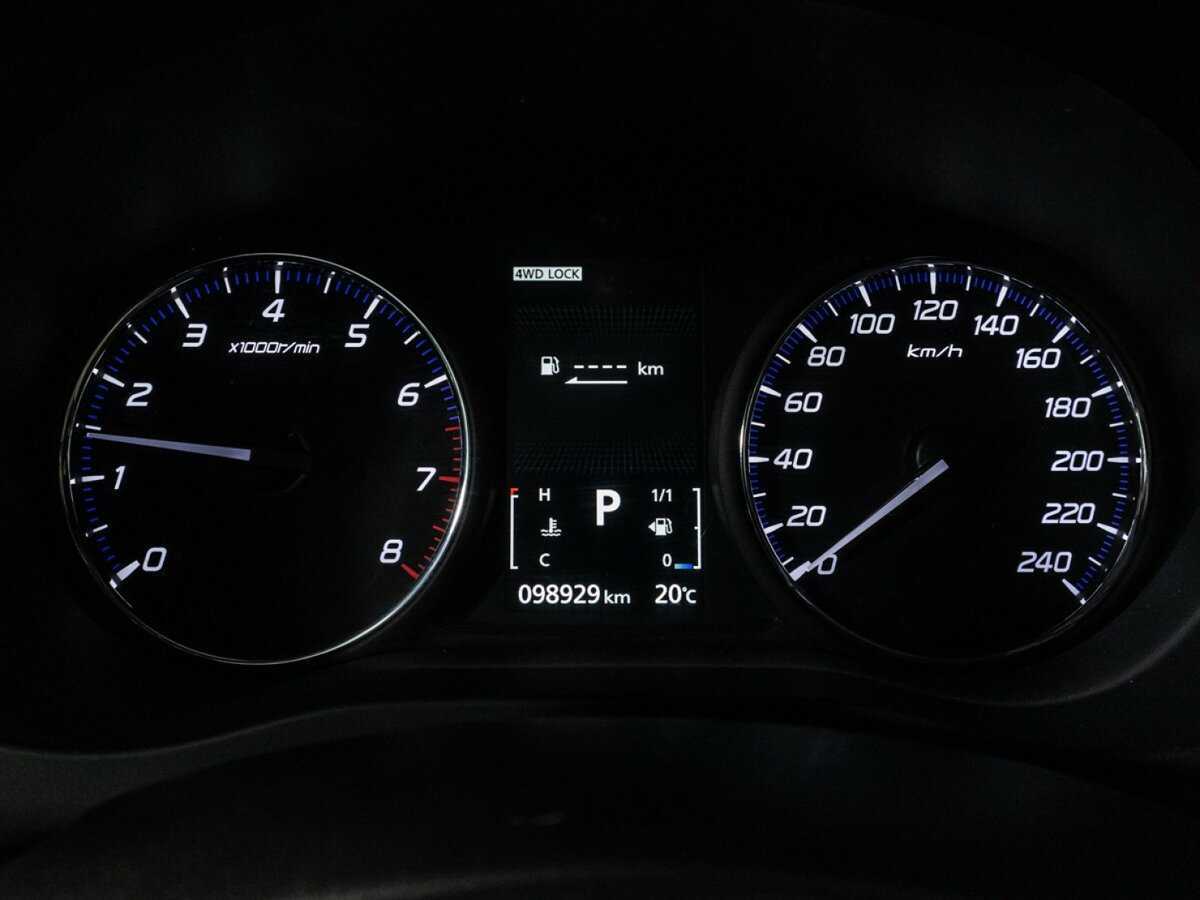 Mitsubishi Outlander, 2015 Фото №12