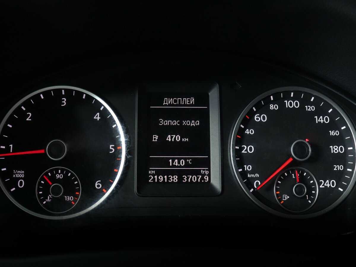 Volkswagen Tiguan, 2012 Фото №8