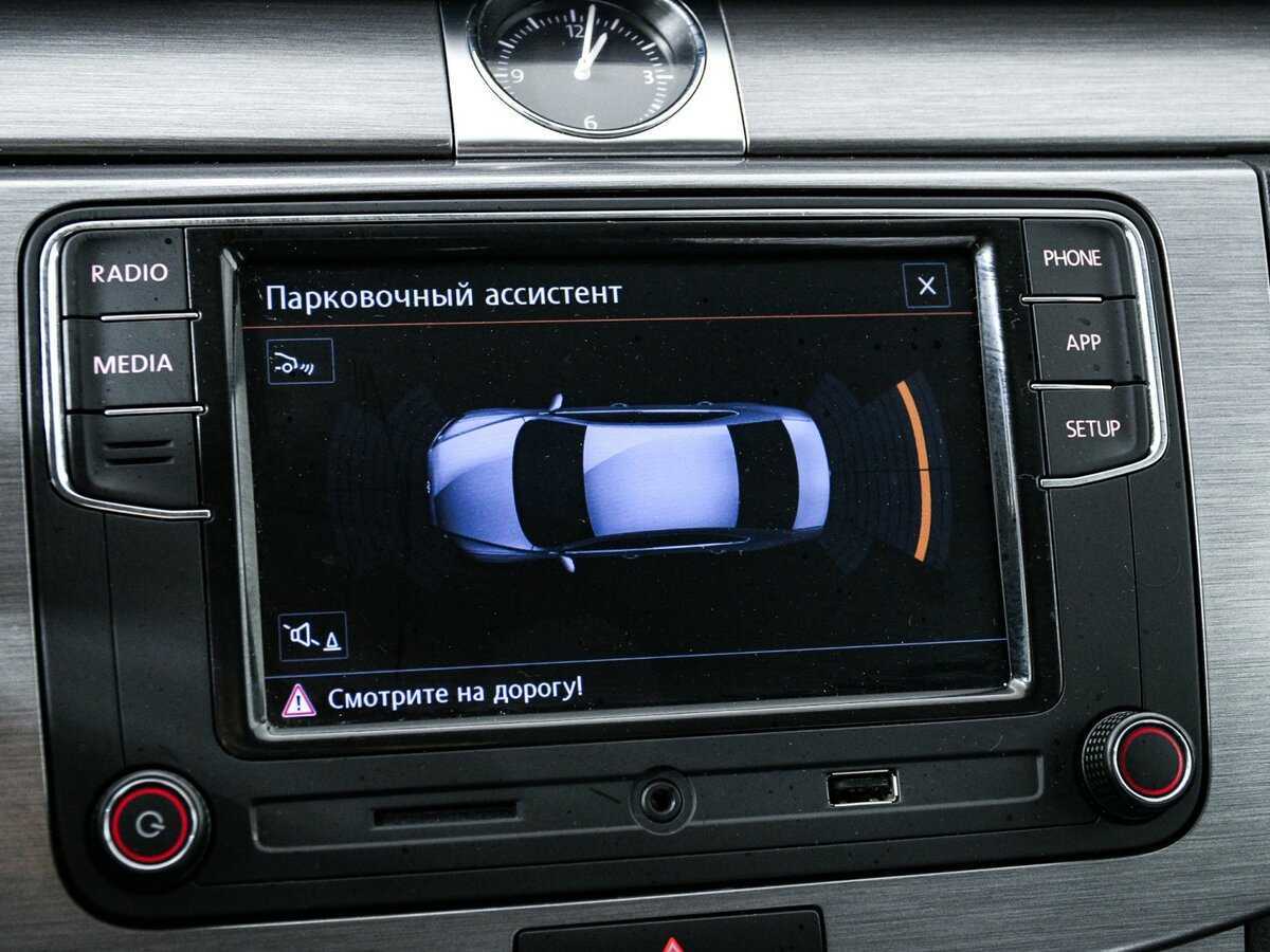 Volkswagen Passat, 2013 Фото №17