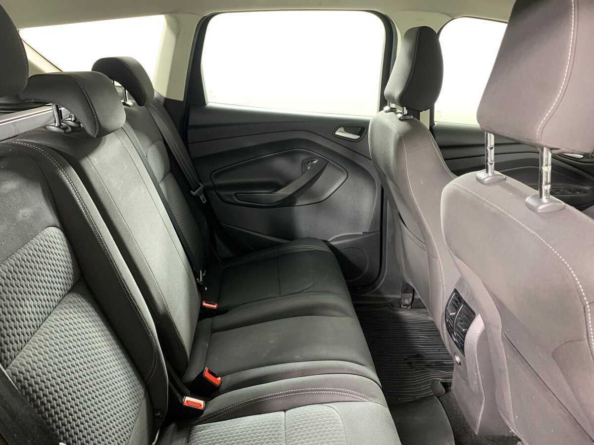 Ford Kuga, 2019 Фото №18