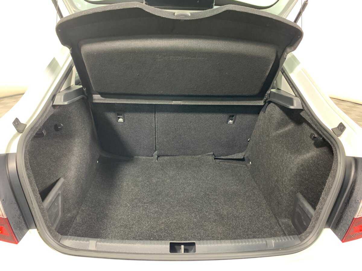 Skoda Rapid, 2018 Фото №20