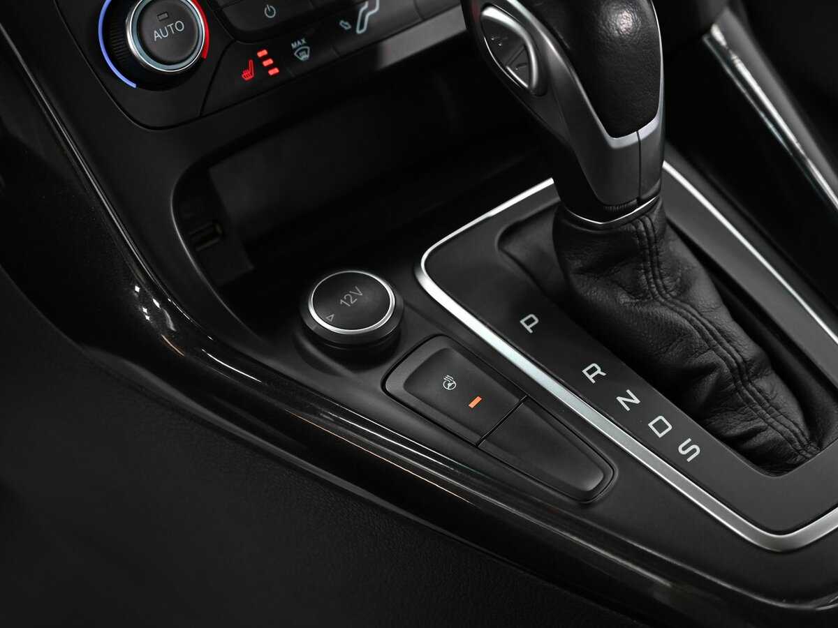 Ford Focus, 2018 Фото №12