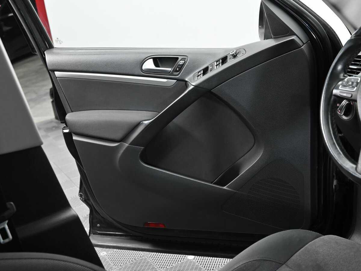 Volkswagen Tiguan, 2013 Фото №7