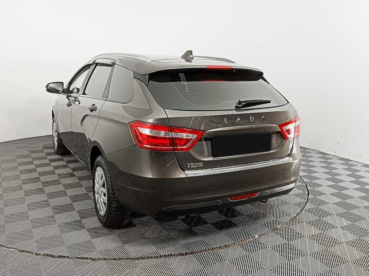 Lada (ВАЗ) Vesta SW, 2021 Фото №7