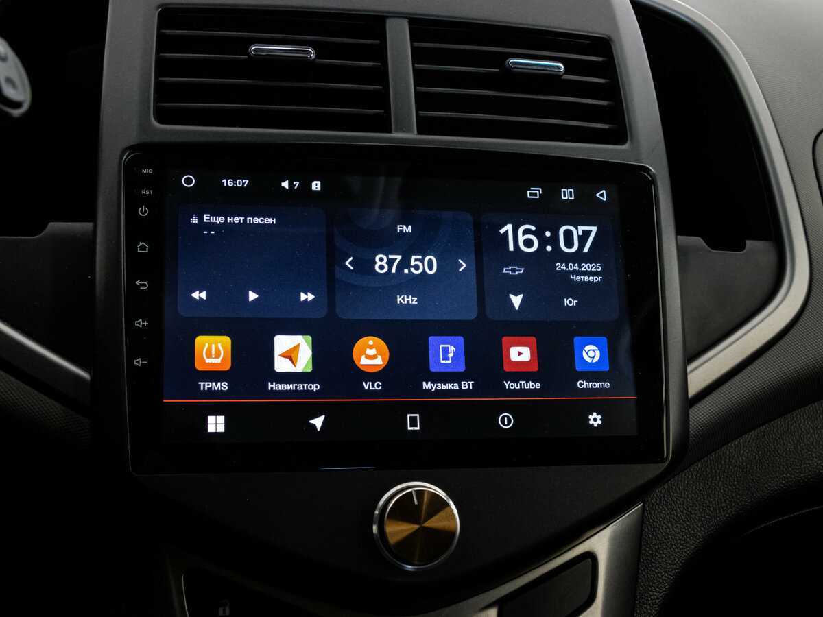 Chevrolet Aveo, 2013 Фото №17