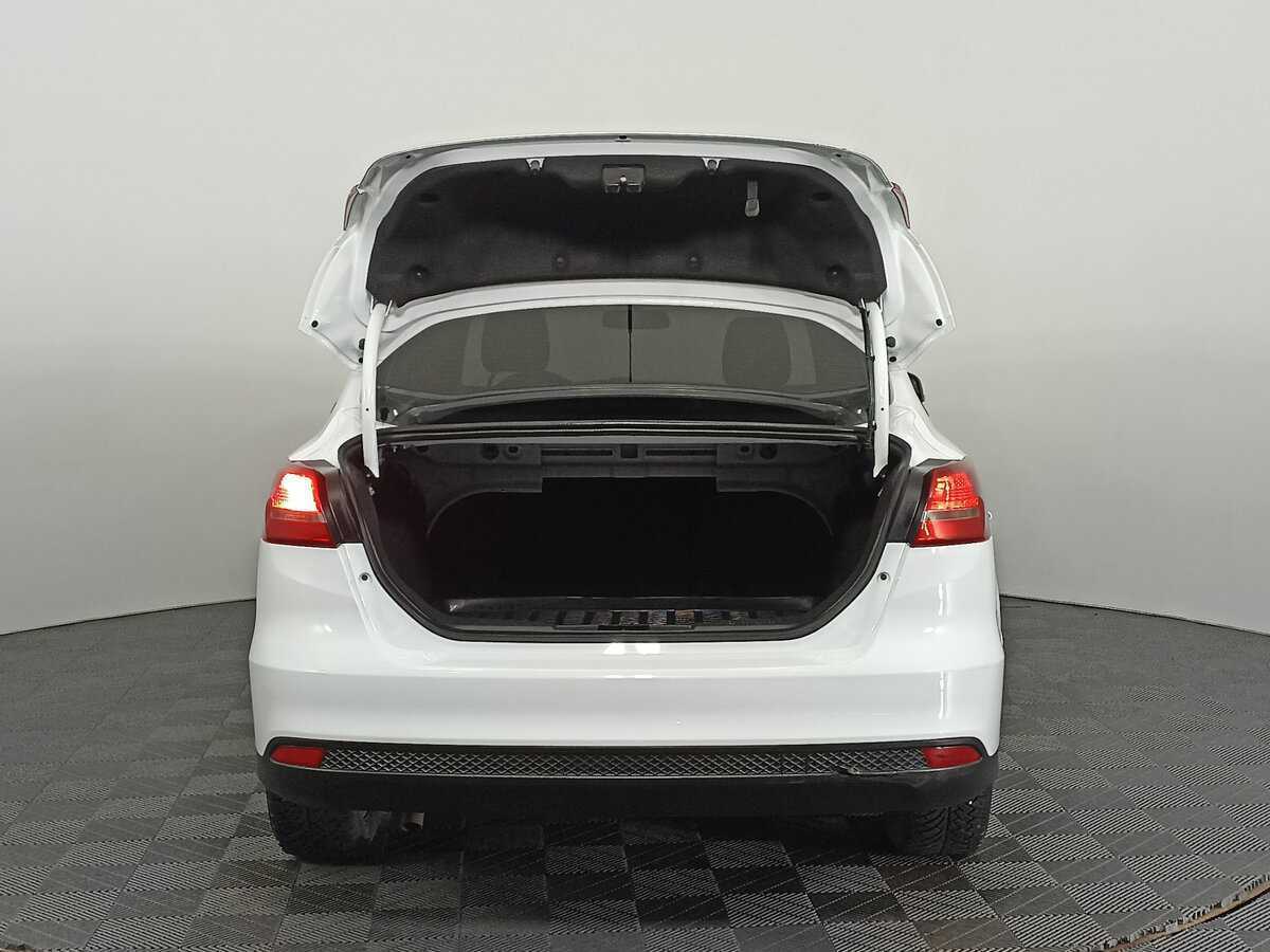 Ford Focus, 2018 Фото №9