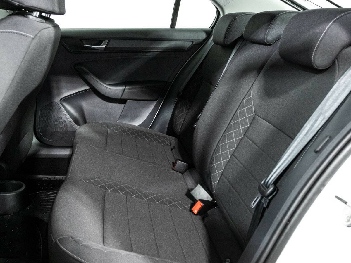 Skoda Rapid, 2022 Фото №10