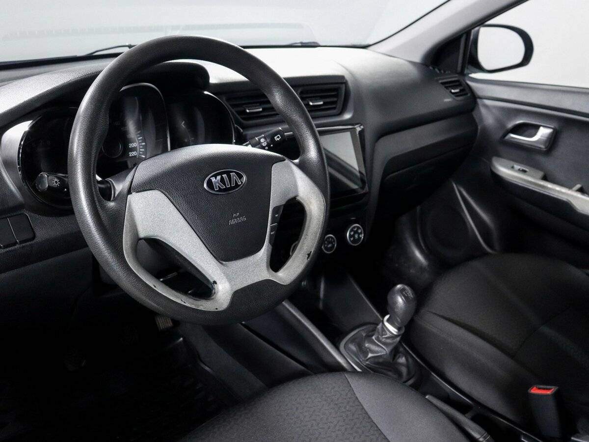 Kia Rio, 2016 Фото №11