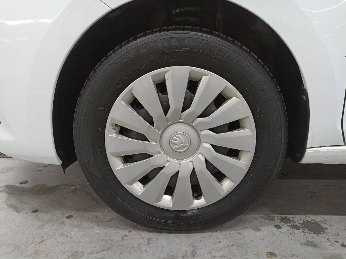 Skoda Rapid, 2021 Фото №18