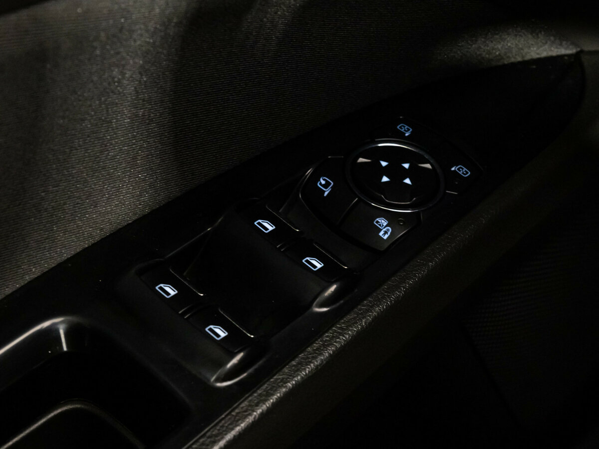 Ford Mondeo V, 2016 Фото №13