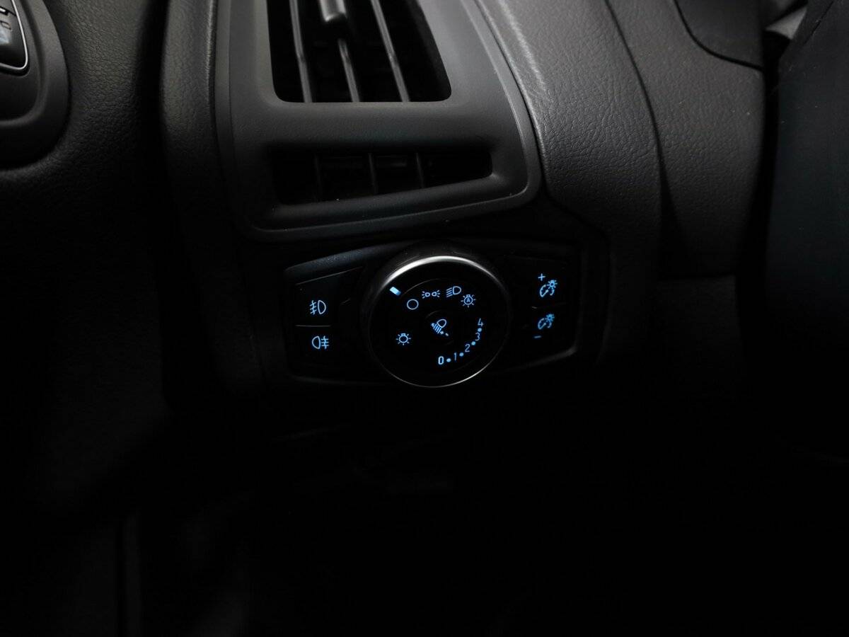 Ford Focus III Рестайлинг, 2018 Фото №18