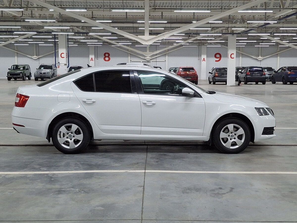 Skoda Octavia III (A7) Рестайлинг, 2018 Фото №4