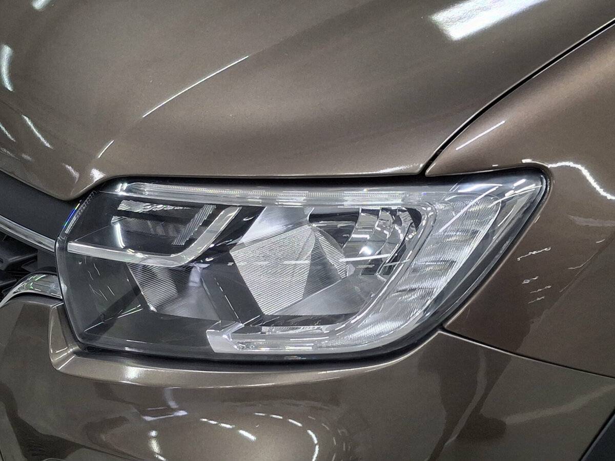 Renault Logan Stepway II Рестайлинг, 2020 Фото №17