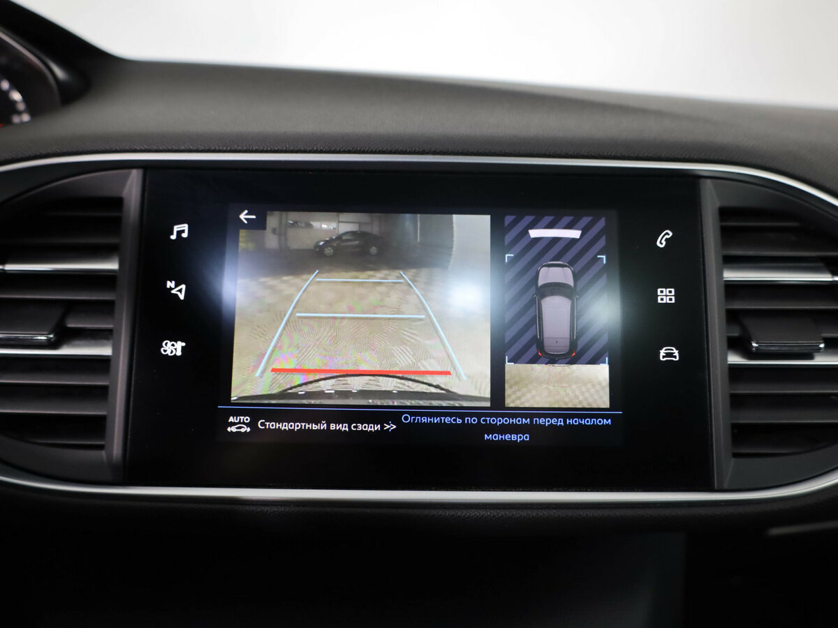 Peugeot 308 II Рестайлинг, 2019 Фото №15