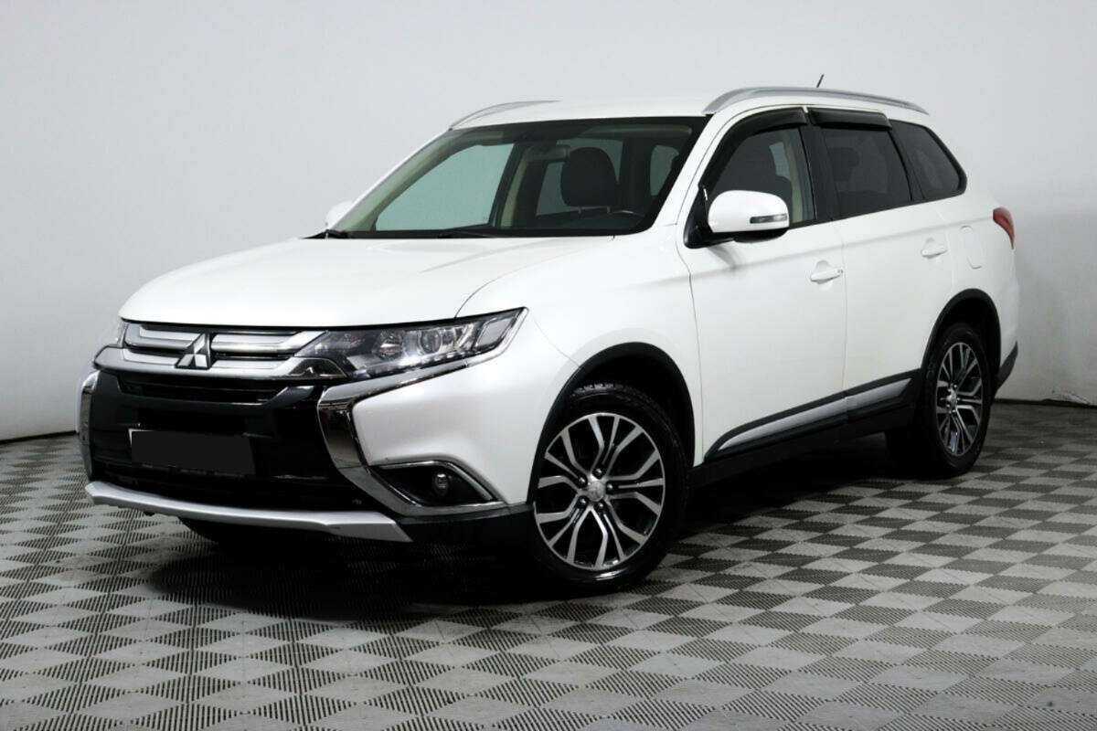Mitsubishi Outlander, 2015 Фото №1