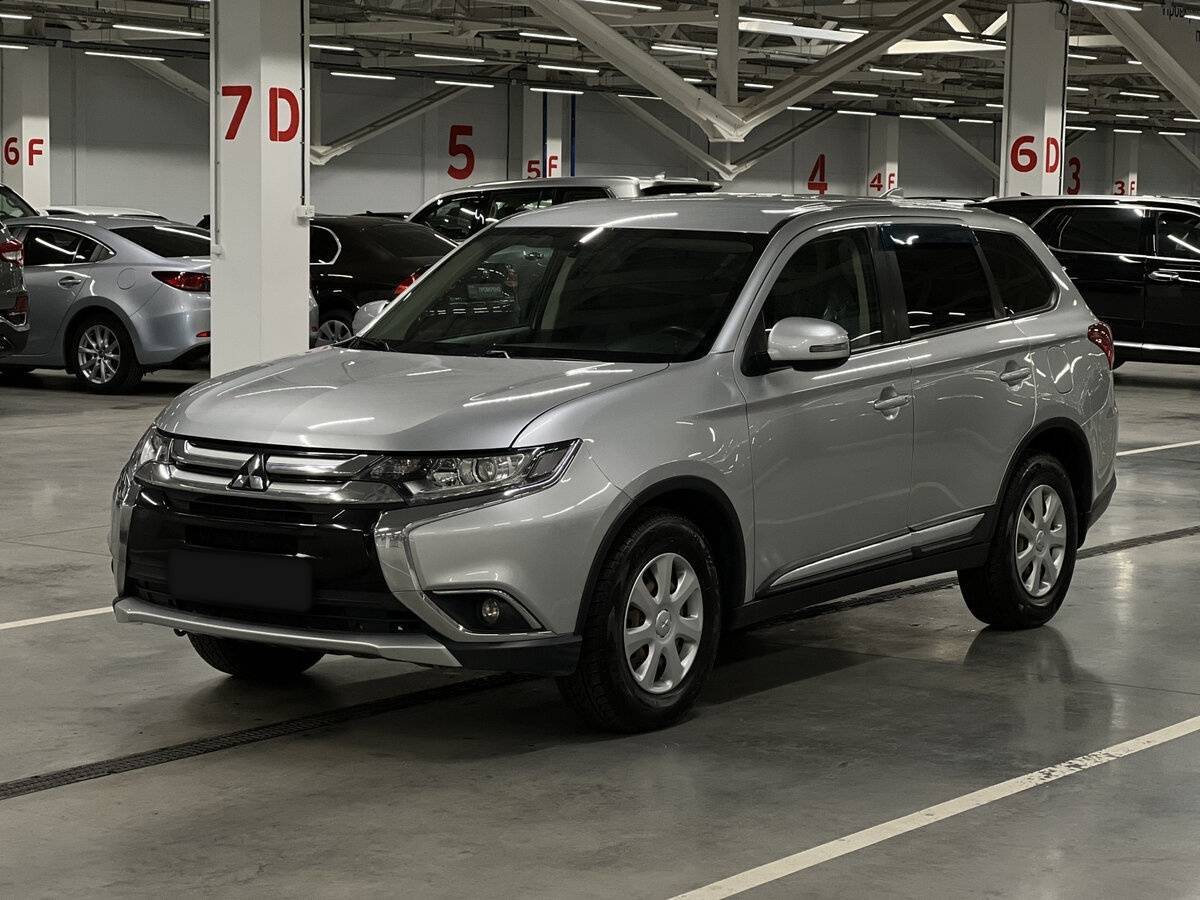 Mitsubishi Outlander, 2017 Фото №1
